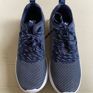 Men’s puma tennis shoes